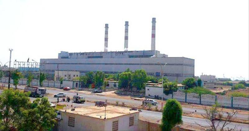 محطات الكهرباء الخاصة في عدن توقف التوليد بسبب تراكم مديونيات الحكومة
