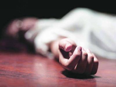 وجّه 11 طعنة إلى زميله..ظن أنه لم يدرجه في قائمة تذاكر السفر
