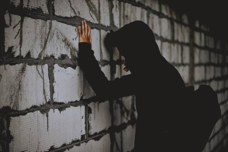 كيف تظل إيجابيا رغم الألم المزمن؟