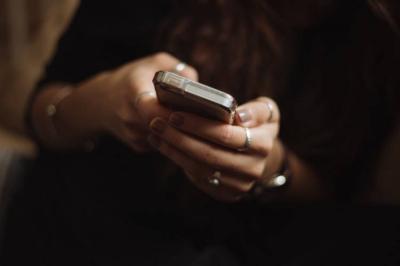 إيران.. تعطل الإنترنت تزامنا مع 