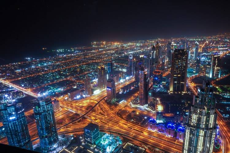 أفضل 10 مناطق طلبا لشراء عقارات تجارية في دبي