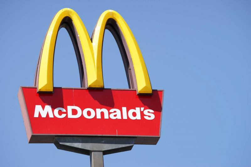 ماكدونالدز: المبيعات تواصل انخفاضها في الشرق الأوسط