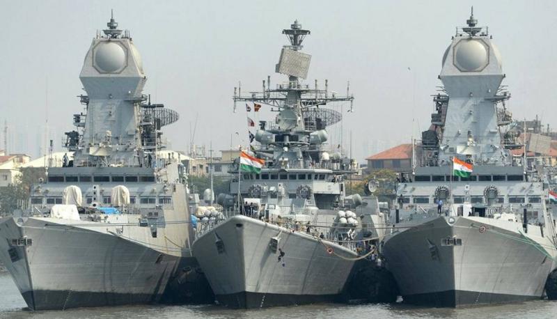 البحرية الهندية تمنع قراصنة صوماليين من استخدام سفينة ‏شحن