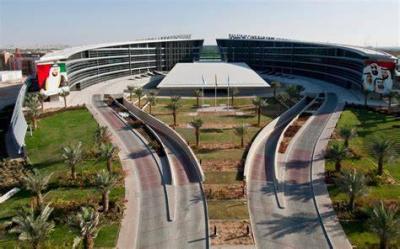 جامعة الإمارات: الإمتياز عنوان الإبداع والإبتكار والتفوق العلمي