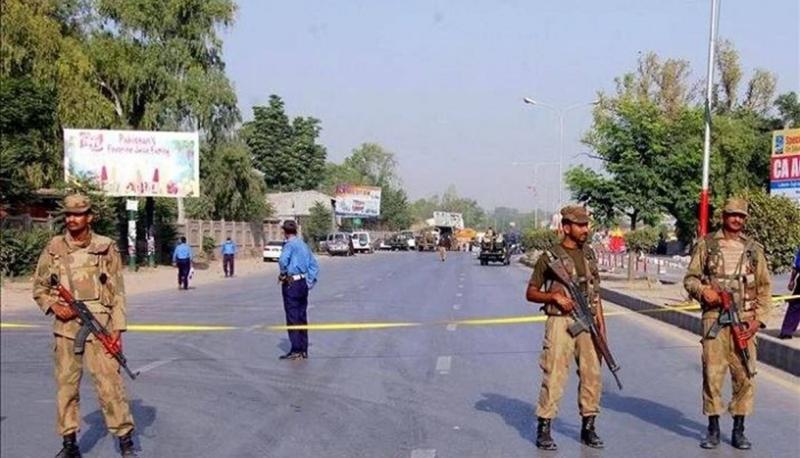 مقتل 5 صينيين في تفجير انتحاري في باكستان