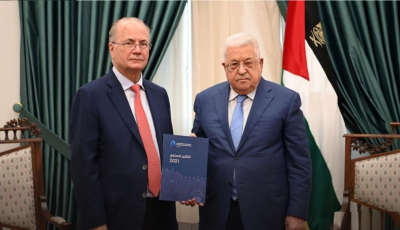 من هو محمد مصطفى رئيس الوزراء الفلسطيني الجديد؟