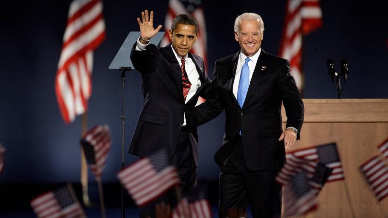 جو بايدن يستشير أوباما خوفًا من خسارة الإنتخابات