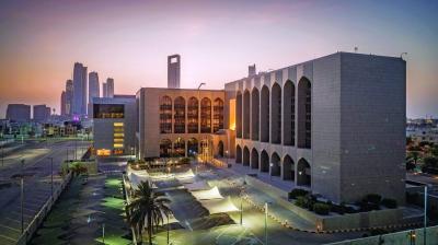 للمرة الأولى.. أصول بنوك الإمارات تتجاوز 1.11 تريليون دولار