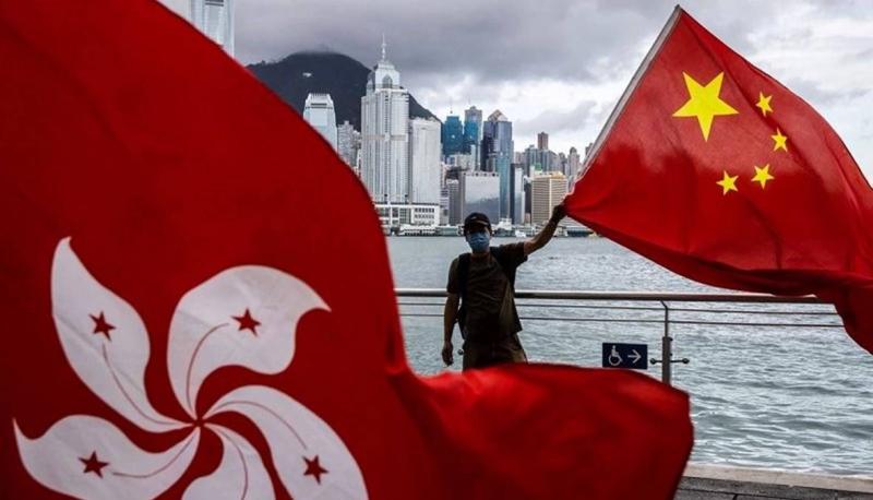 قانون الأمن في هونغ كونغ... قيود أميركية على مسؤولين وإغلاق 