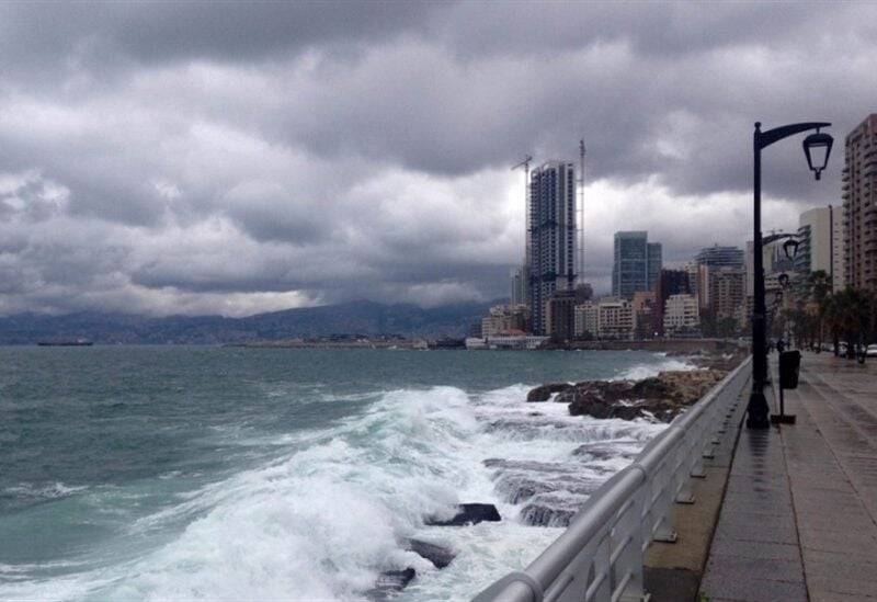 طقس لبنان متقلب وأمطار غزيرة وثلوج وعواصف رعدية ابتداء من الغد