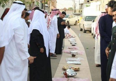 مفتي عام السعودية: إخراج صدقة الفطر نقودًا مخالف للسنة