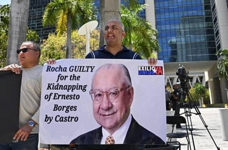 السجن 15 عاماً لسفير أميركي سابق تجسس لحساب كوبا