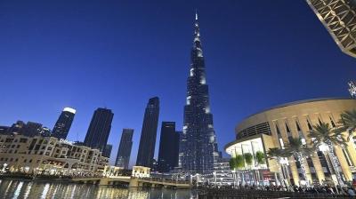 الإمارات: العمل عن بُعد بسبب الحالة الجوية غدا