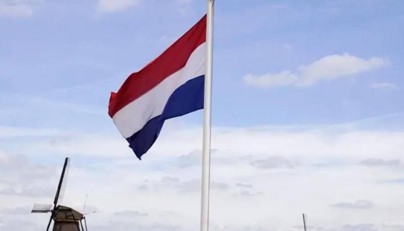 هولندا تغلق سفارتها في طهران غداً في إجراء احترازي