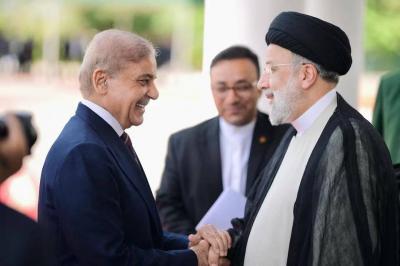 رئيسي من باكستان: مجلس الأمن أثبت فشله في تحمل مسؤولياته