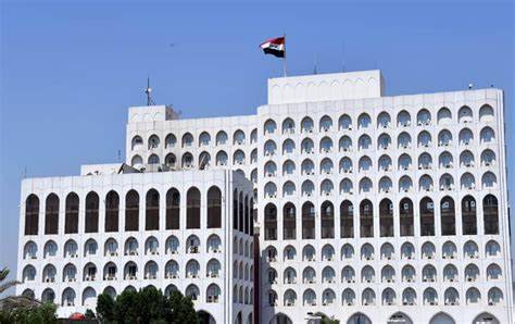 العراق يعبر عن قلقه الشديد إزاء هجوم استهدف أصفهان الإيرانية
