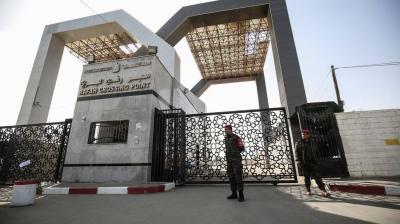 مصر تستقبل 134 جريحا ومريضا ومرافقا فلسطينيا من قطاع غزة