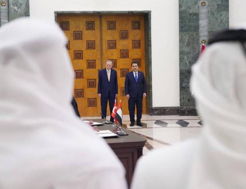 مذكرة تفاهم بين العراق وتركيا وقطر والإمارات للتعاون في مشروع 