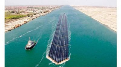 مصر: تراجع إيرادات قناة السويس 50 في المئة