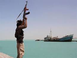 الحوثيون: استهدفنا سفينة إسرائيلية في خليج عدن بعدد من الصواريخ