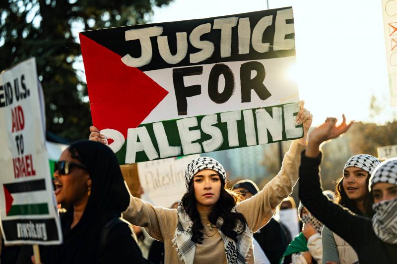 جامعات أميركية تخضع لمطالب المحتجين الداعمين لفلسطين