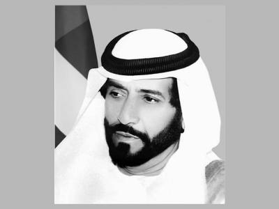 طحنون بن محمد.. إنجازات تخلّدها الأجيال