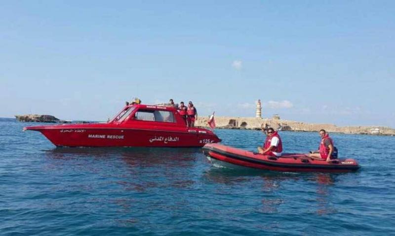 إنقاذ مواطن قبالة شاطئ الروشة