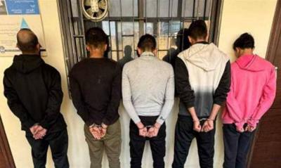 القبض على أفراد عصابتين إمتهنوا سرقة السيارات ونقلها إلى سوريا