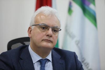 قرار من وزير الاتصالات يتعلق بطلاب الجنوب