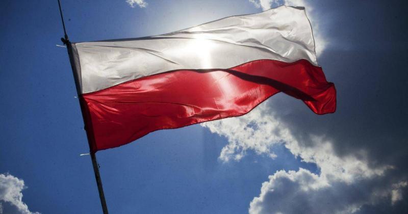 بولندا تشتبه بصلات بين رئيس فرع سويسري لشركة 