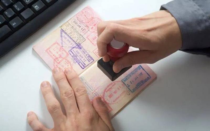 تأشيرة الإمارات السياحة لـ5 سنوات.. هذا ما يجب معرفته