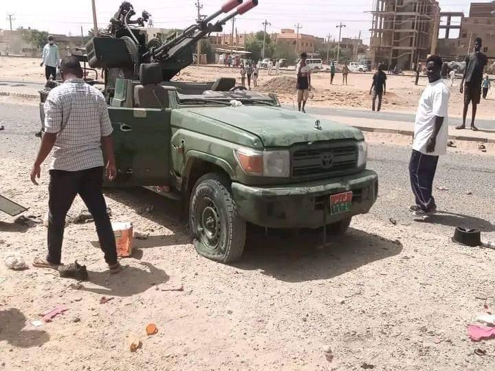 السودان.. قتلى وجرحى بمواجهات بين الجيش والدعم السريع ‏