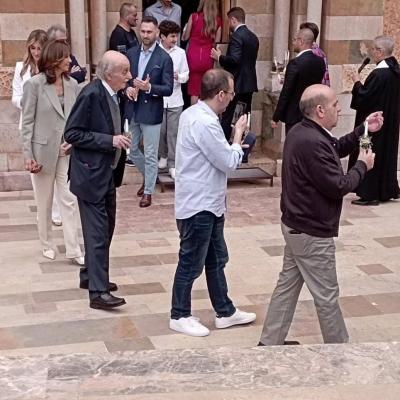 بالصورة- وليد جنبلاط يحتفل بعمادة حفيدته