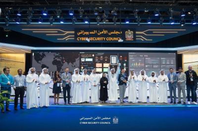 الإمارات تدخل 