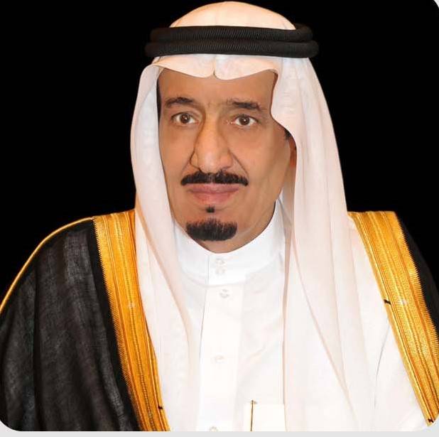 خادم الحرمين الشريفين سيجري فحوصات طبية بسبب ارتفاع الحرارة وألم في المفاصل