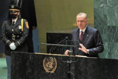 أردوغان قدم تعازيه في وفاة رئيسي وآخرين لمخبر