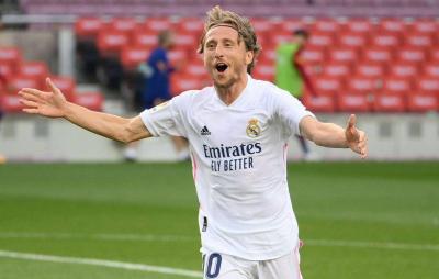 مودريتش يلمح لموقفه من التجديد لريال مدريد