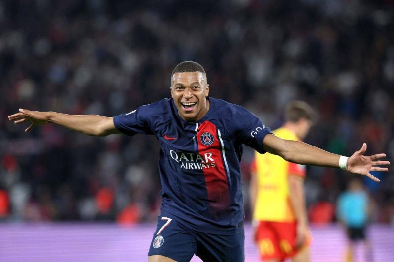 مبابي إلى مدريد.. إليكم تفاصيل العقد!