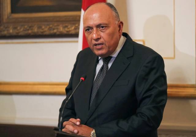 شكري أمام نظيره الإسباني: نرفض أي وجود إسرائيلي على معبر رفح