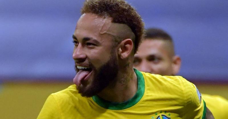 نيمار يكشف عن مرشحه للفوز بالكرة الذهبية لعام 2024