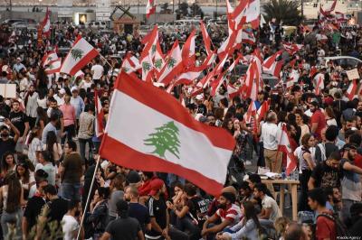 تعويلٌ على الدور العربي لحل الأزمة اللبنانية
