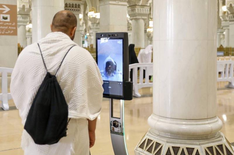 السعودية تخصص روبوتًا ذكيًا لتقديم الفتاوى للحجاج