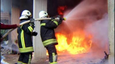 بالفيديو- إندلاع حريق في منطقة السنك العراقية