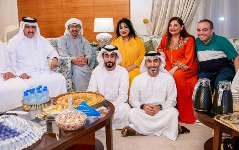 عبدالله بن زايد يزور سميرة توفيق.. 