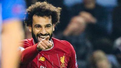 محمد صلاح يعرض مساعدة كندة علوش لعلاجها من السرطان