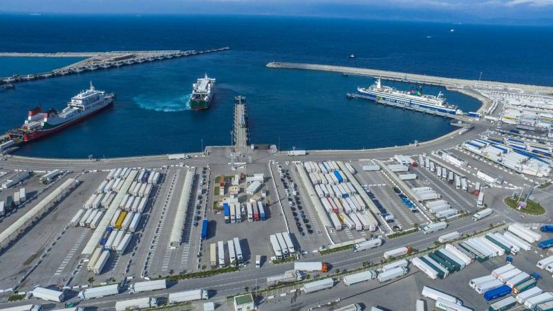 سفينة إنزال إسرائيلية ترسو في المغرب