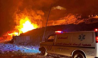 غارة على منزل في ساحة عيترون ليلاً