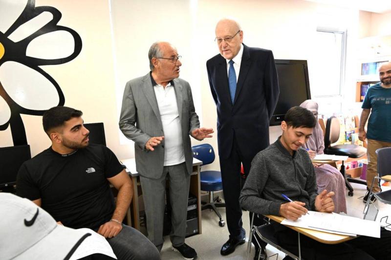 جولة لميقاتي والحلبي على مركز 