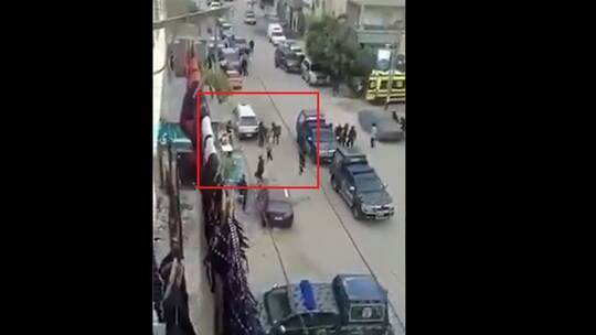 بالفيديو.. لحظة مقتل ضابطين في مصر أثناء اشتباكات مسلحة