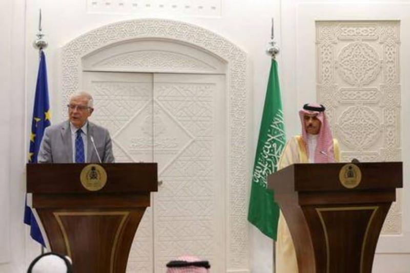 السعودية تؤكد عقد جولة محادثات أولى مع الحكومة الإيرانية الجديدة